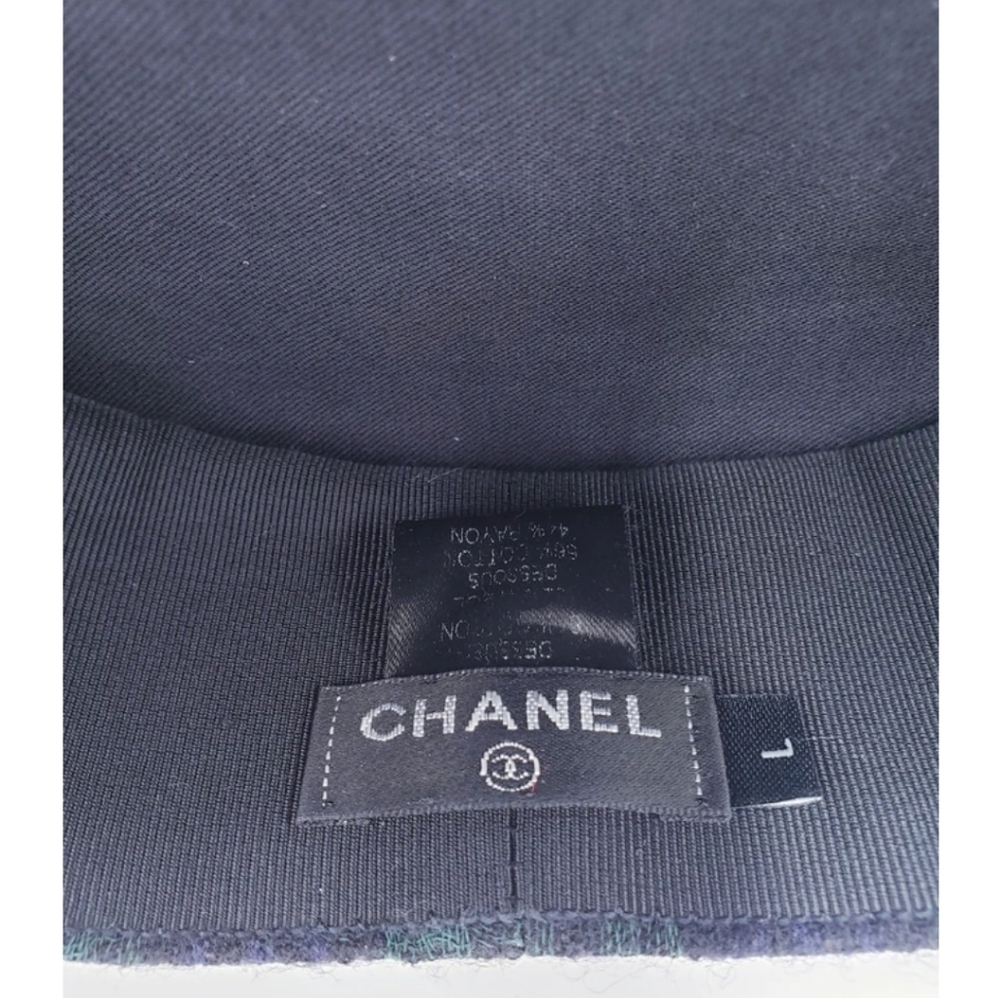Chanel Wool Beret/ Vintage - Picture 5 of 7